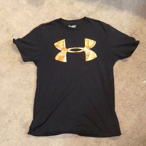 Under Armour shirt!